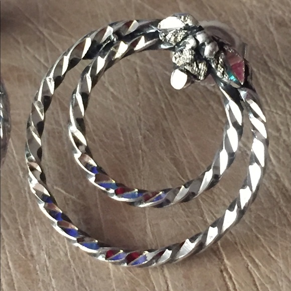 Vintage silver rope earrings - Picture 4 of 5